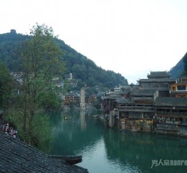 乌鲁木齐去哪里旅游好(去哪里旅游好玩)