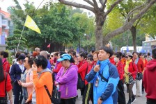 乌鲁木齐私人伴游是什么 杭州一女大学生出租自己做陪游 每天收费千元