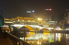 乌鲁木齐成都游玩攻略(四川成都游玩攻略)