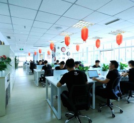 乌鲁木齐成都雇用伴游司机(雇用成都客运班车旅游司机)