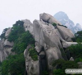 乌鲁木齐安徽旅游攻略(安徽旅游攻略三日游)