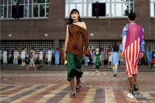 乌鲁木齐广西民族大学兼职模特李琳(2022年即将升为公办的大学)