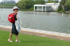 乌鲁木齐上海中老年妈妈模特兼职(上海中老年妈妈模特兼职雇用)
