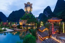 乌鲁木齐旅游攻略网(旅游攻略网站推荐知乎)