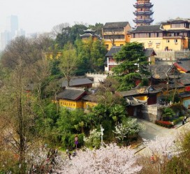 乌鲁木齐南京周边游(南京周边游景点大全 自驾车旅游)
