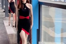 乌鲁木齐女孩为挣钱在学校兼职当模特的简单介绍