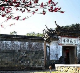 乌鲁木齐中国伴游网保举一座寺庙(旅游景区寺庙)