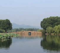 乌鲁木齐杭州游玩攻略(无锡到杭州游玩攻略)