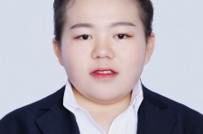 乌鲁木齐私人伴游招聘 5天赚10万？年轻女孩陪客户吃吃喝喝后发现…这种“工作”套路太深