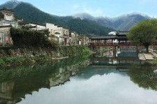 乌鲁木齐江西旅游攻略(江西旅游攻略必去景点)