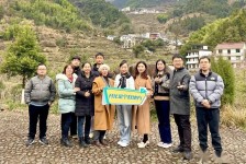 乌鲁木齐商务伴游招聘 潮声丨百万年薪聘导游 浙江一座县城的“千金买马”记