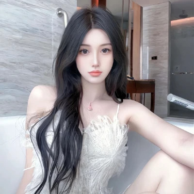 乌鲁木齐伴游女生吴悠的资料