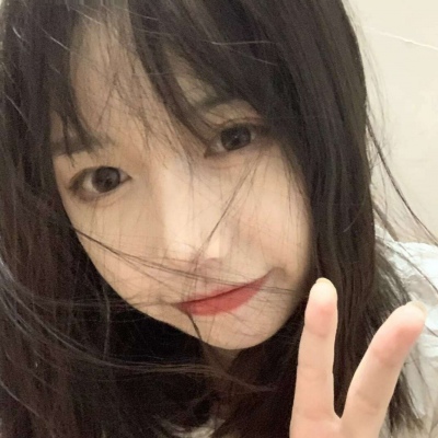 乌鲁木齐伴游女生刘雨薇的资料