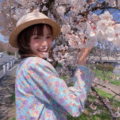 乌鲁木齐伴游女生扶婷的资料