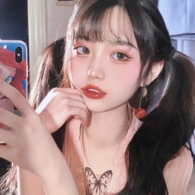 乌鲁木齐伴游女生海棠依旧的资料