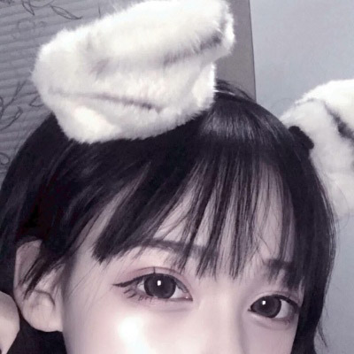 乌鲁木齐伴游女生王诗涵的资料