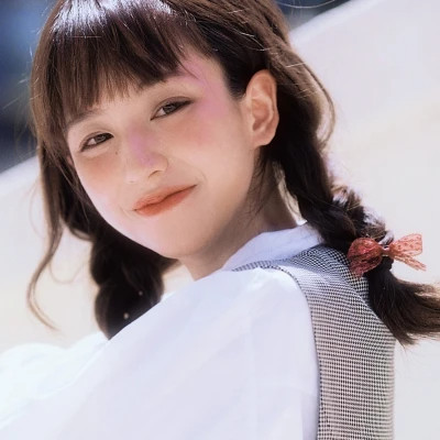 乌鲁木齐伴游女生郑晓晴的资料