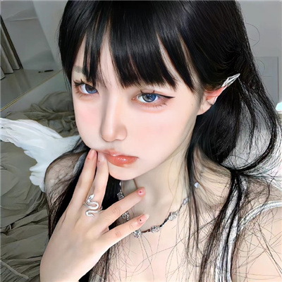 乌鲁木齐伴游女生张梦琪的资料