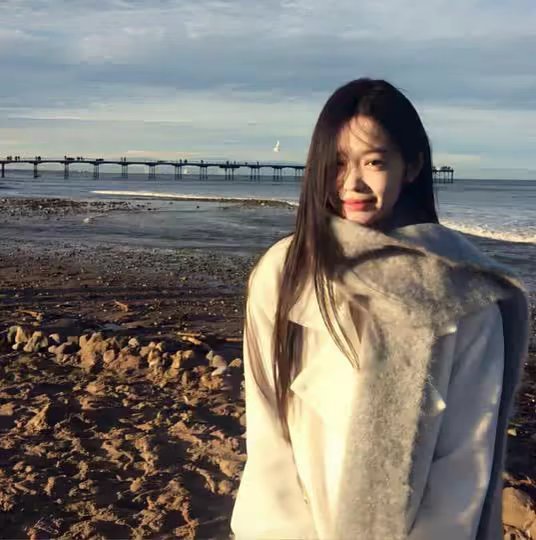 乌鲁木齐伴游女生周晓婷的资料?