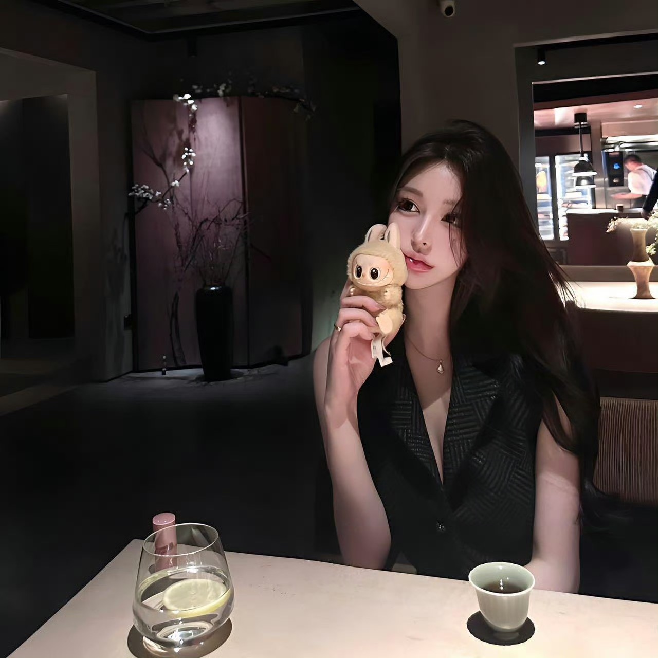 乌鲁木齐伴游女生范甜甜的资料