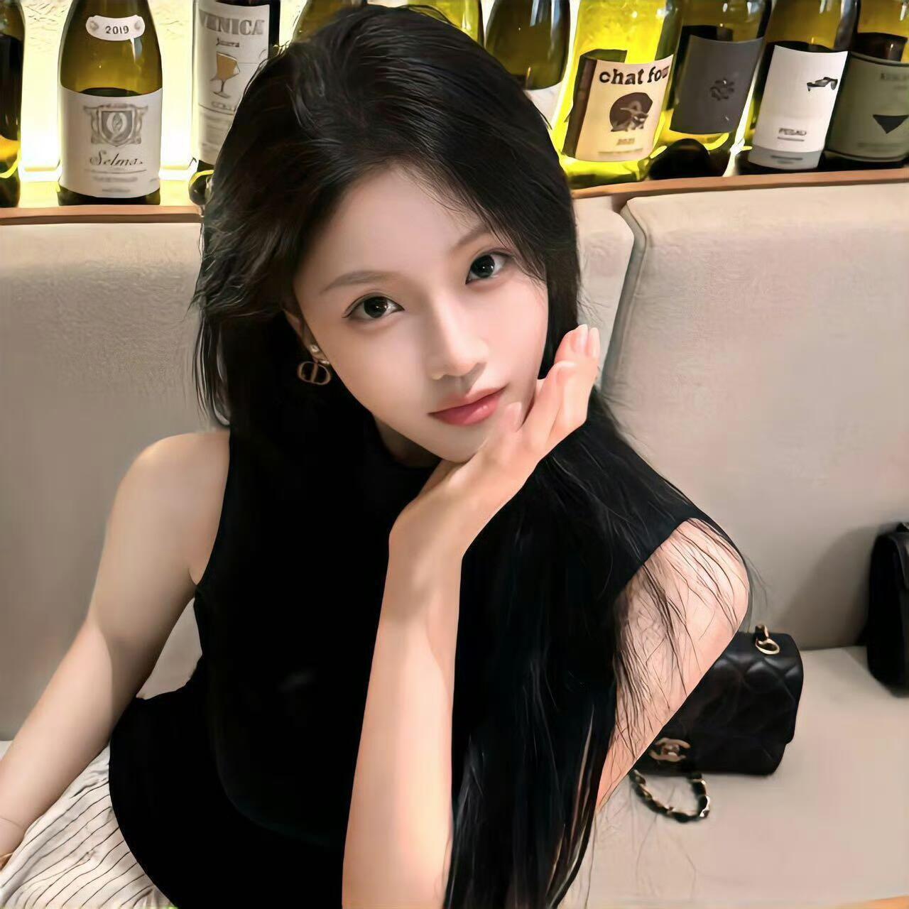 乌鲁木齐伴游女生苏棠的资料