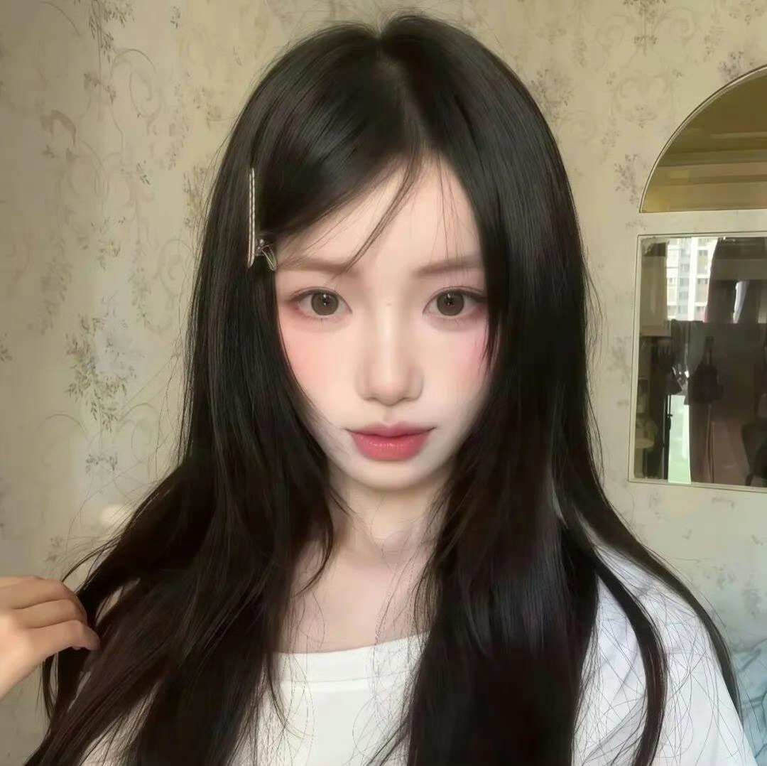 乌鲁木齐伴游女生雨桐的资料