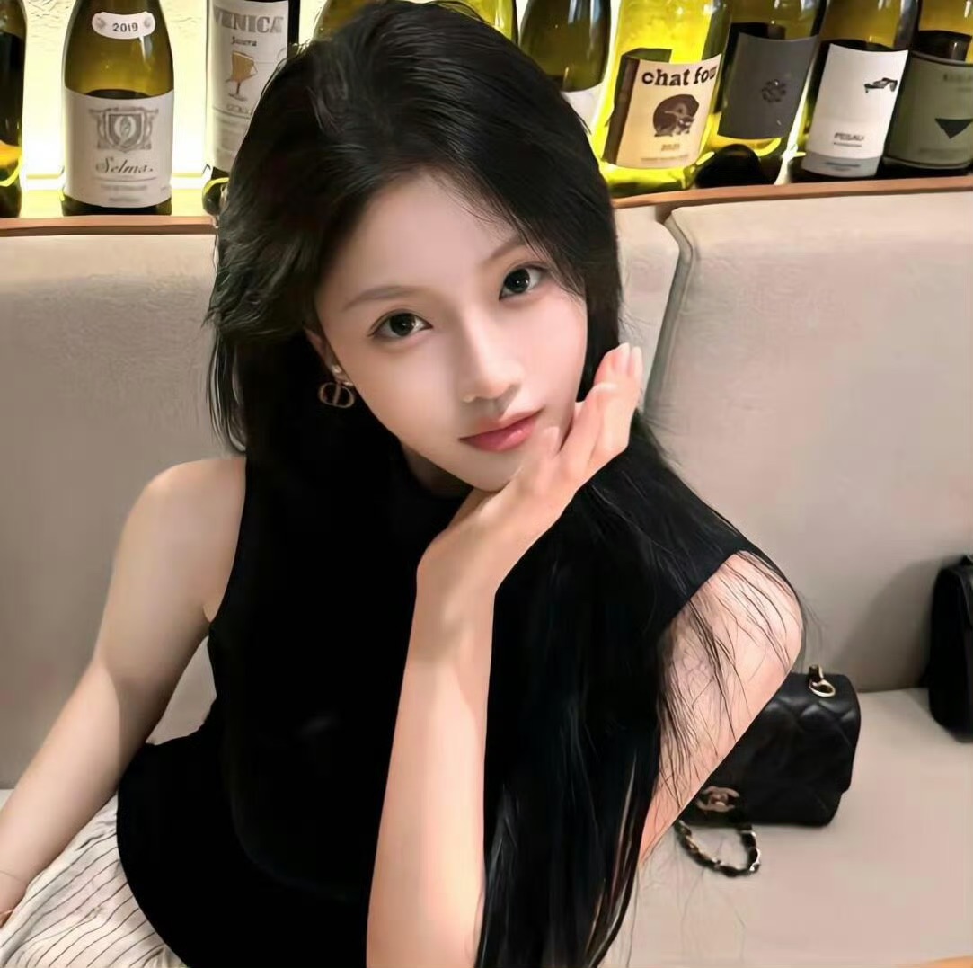 乌鲁木齐伴游女生阚梦蕊的资料