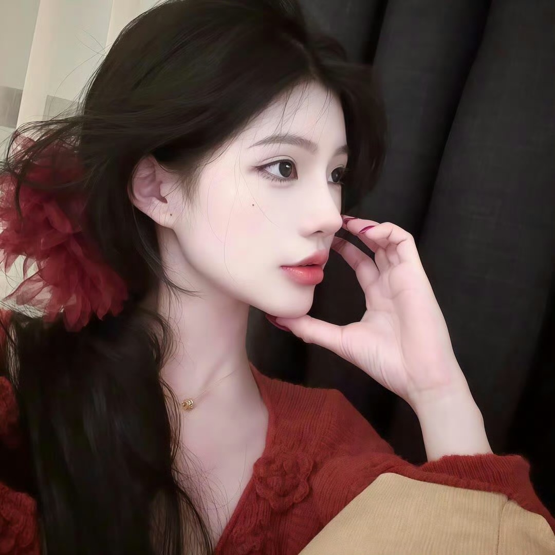 乌鲁木齐伴游女生周雅雯的资料