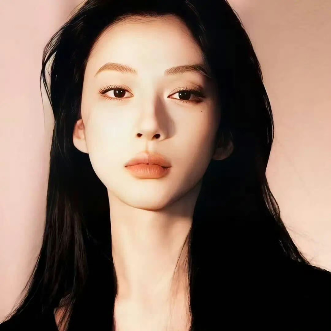 乌鲁木齐伴游女生佘锦的资料