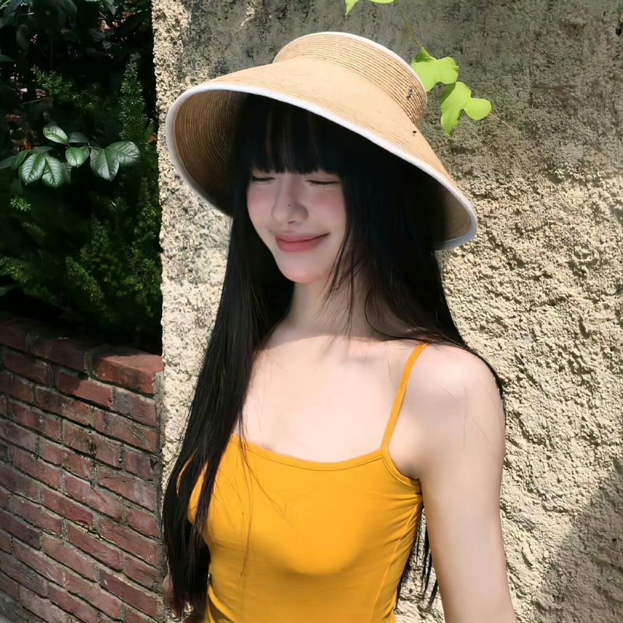 乌鲁木齐伴游女生周丹的资料