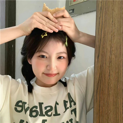 乌鲁木齐伴游女生蒯慧雅