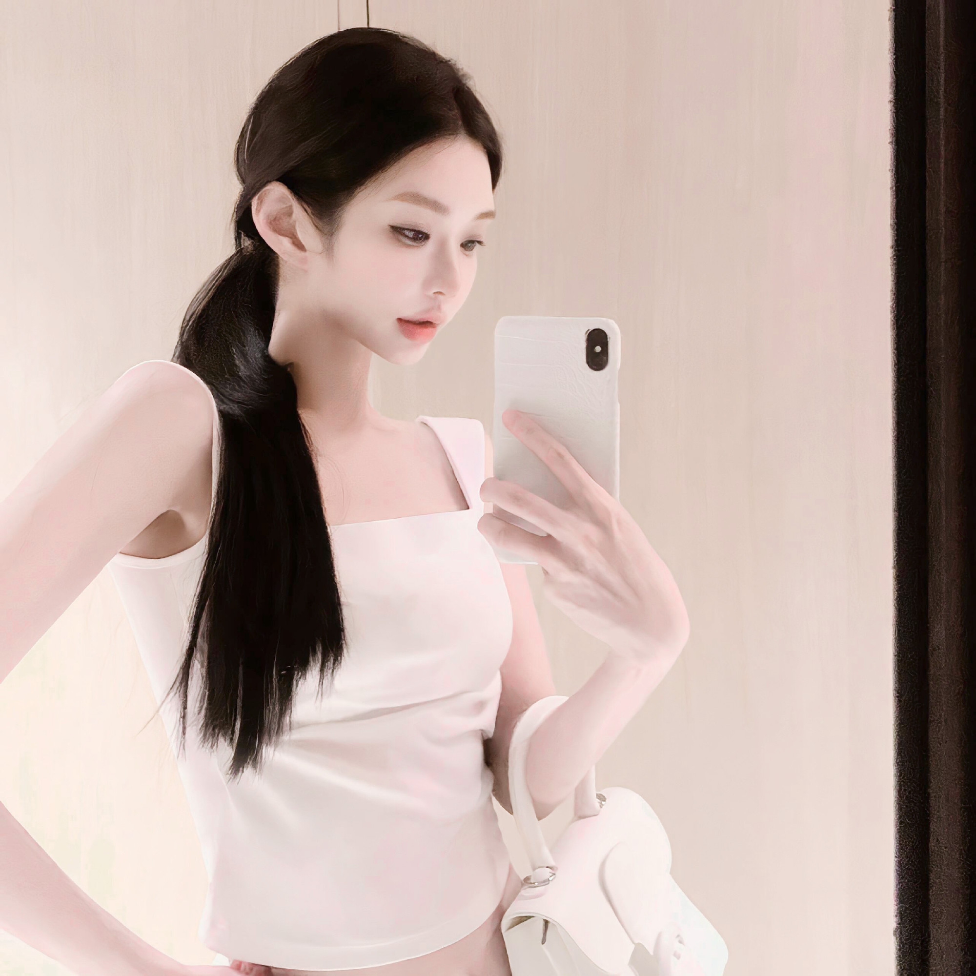 乌鲁木齐伴游女生 | 朱雅雯的资料